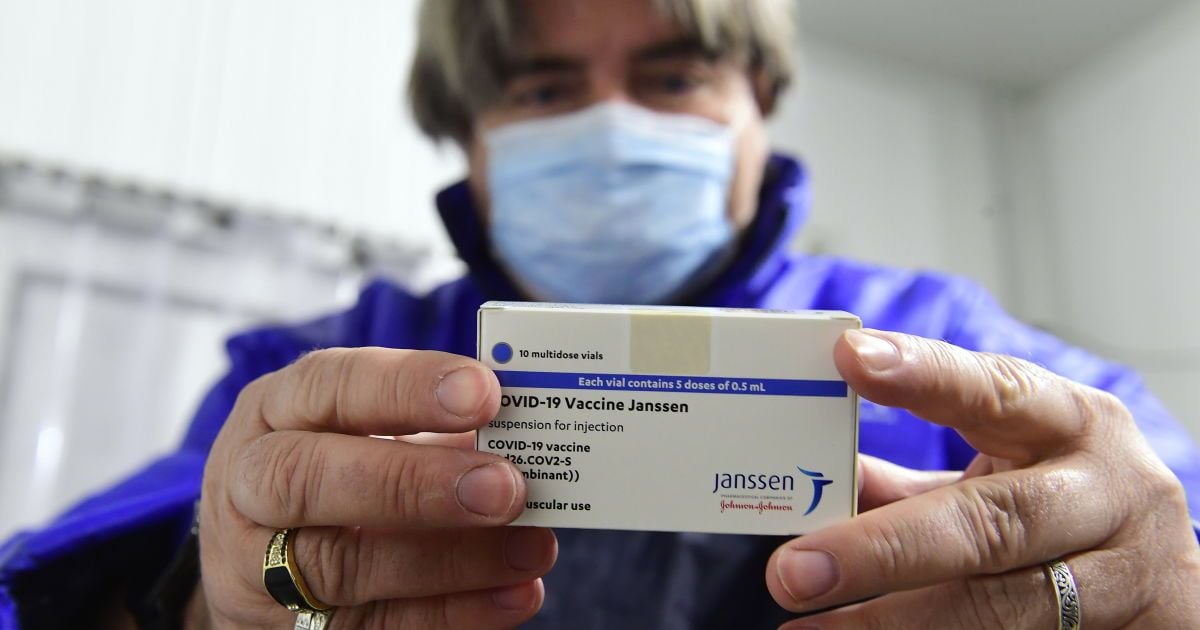Словения приостанавливает вакцинацию Johnson&Johnson после смерти молодой девушки