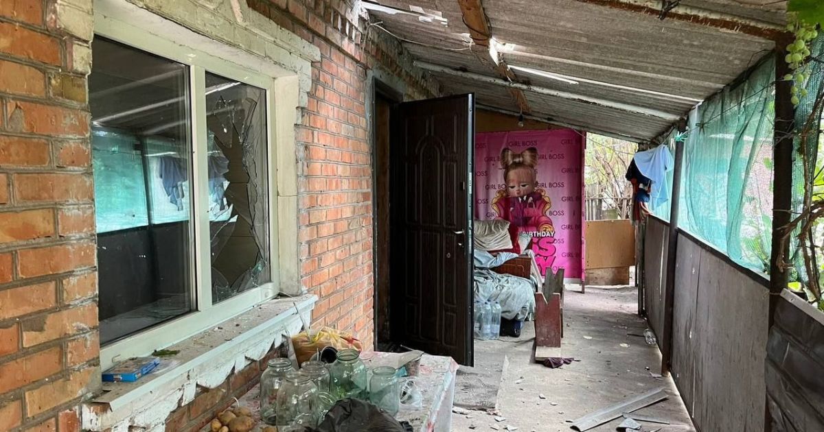 Последствия обстрела Никопольского района Днепропетровской области