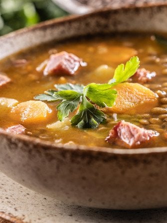 Суп из чечевицы с мясом