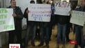 Сторонники и противники застройки на метро "Героев Днепра" выясняли отношения под Киевсоветом