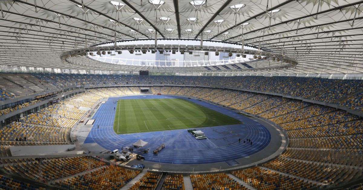 В штабе Порошенко хотят пускать на дебаты 14 апреля всех желающих. На "Олимпийском" до сих пор не знают, состоятся ли они - СМИ