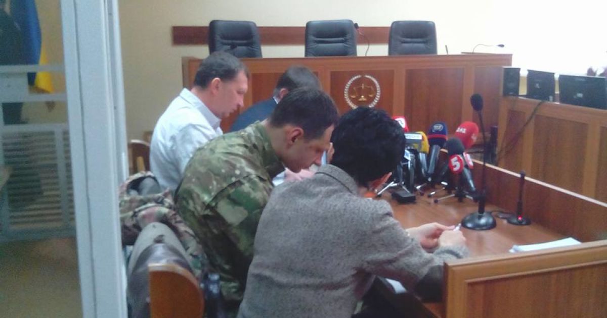 Краснова госпіталізували із зали суду