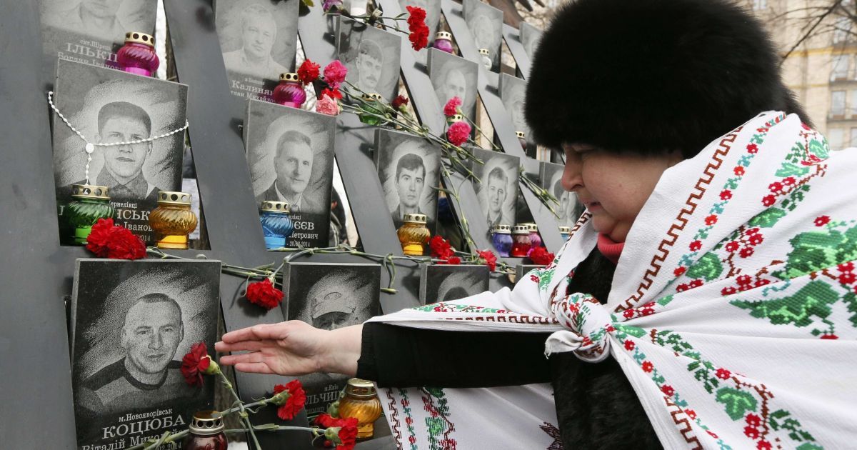 У прохожего вблизи Майдана нашли и изъяли автомат