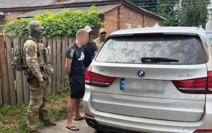 Супроводжував колони окупантів до Києва: жителя Сумщини підозрюють у держзраді