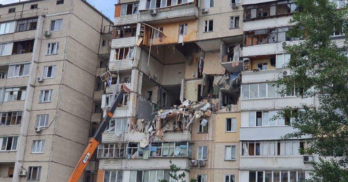 Аваков назвав версії вибуху в багатоповерхівці у Києві - відкрито кримінальне провадження