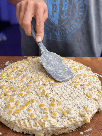 Вафельный торт с плавленым сыром и кукурузой tiktok.com/@tsukatnatali