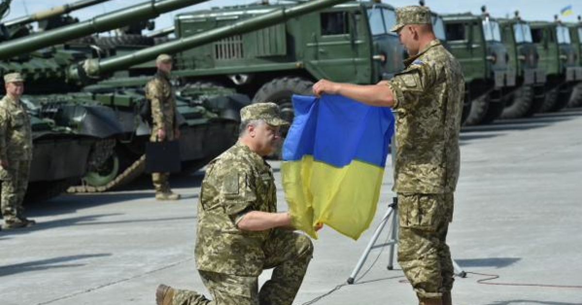 Петр Порошенко высоко оценил достижения украинской армии
