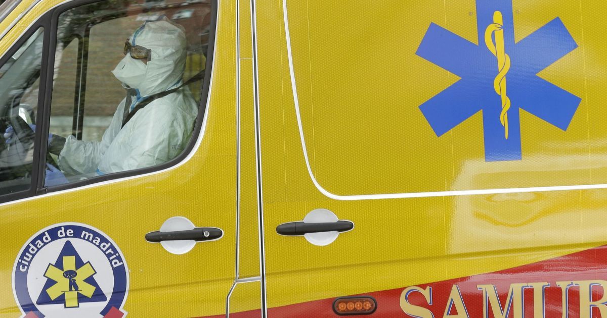 Коронавірус в Іспанії: кількість смертей зростає, лікарні переповнені, під госпіталь віддали виставковий комплекс