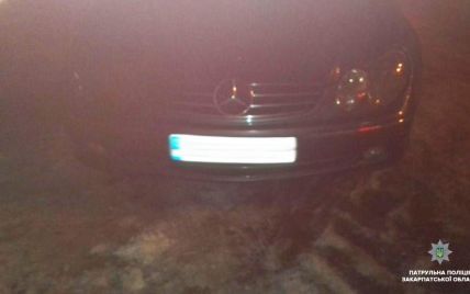 Дерзкие пьяные иностранцы устроили ДТП в Ужгороде и попали на видео