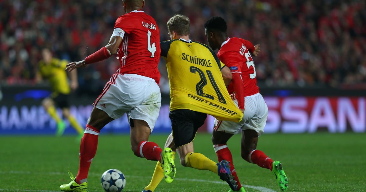 "Бенфика" обыграла "Боруссию" и приблизилась к четвертьфиналу Лиги чемпионов