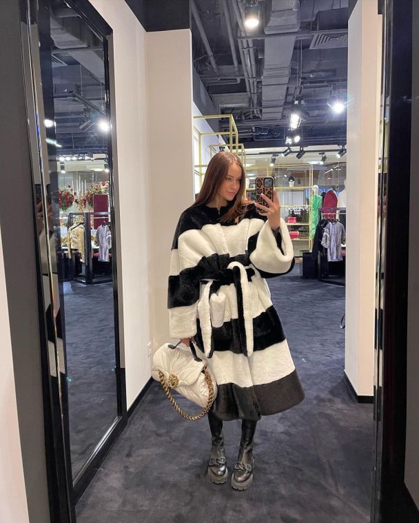 Катерина Марченко на шопінгу в магазині Dolce&Gabbana / © Instagram Екатерины Марченко