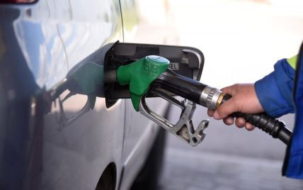 Украинские АЗС перестали поднимать цены на бензин и дизельное топливо