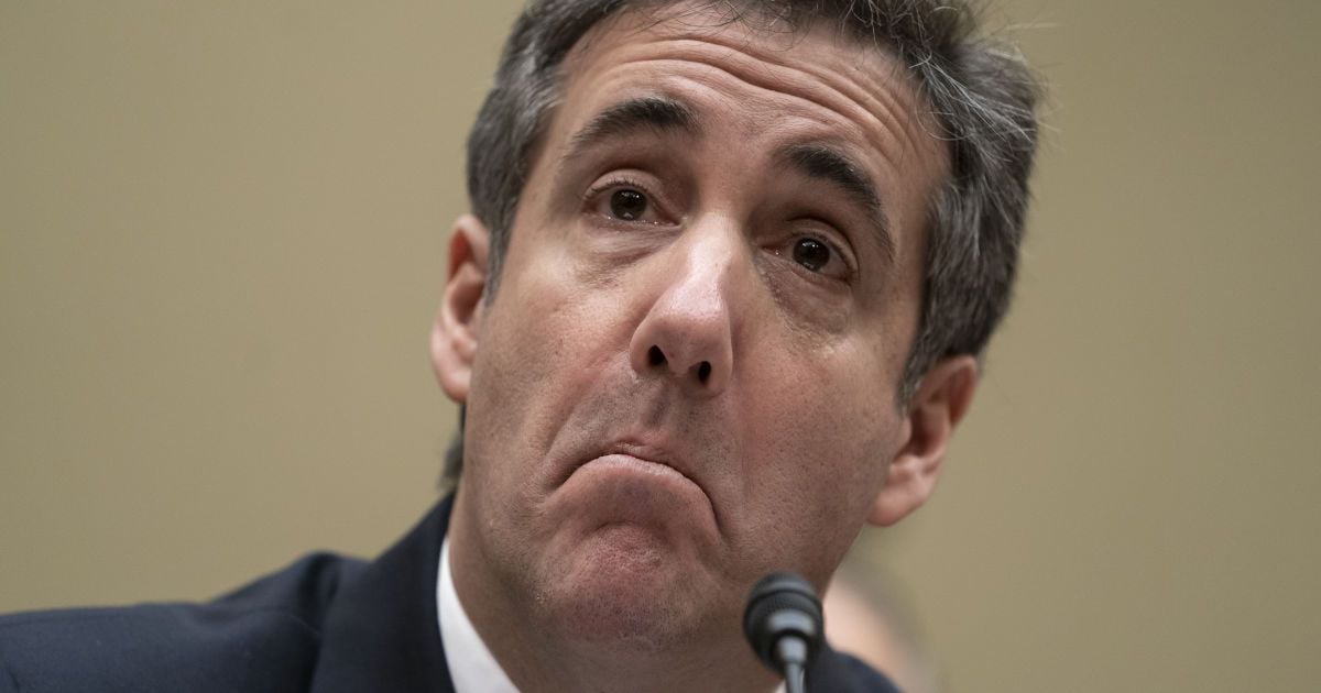 Экс-адвокат Трампа рассказал о приказе оформить выплату от Пинчука через благотворительную организацию