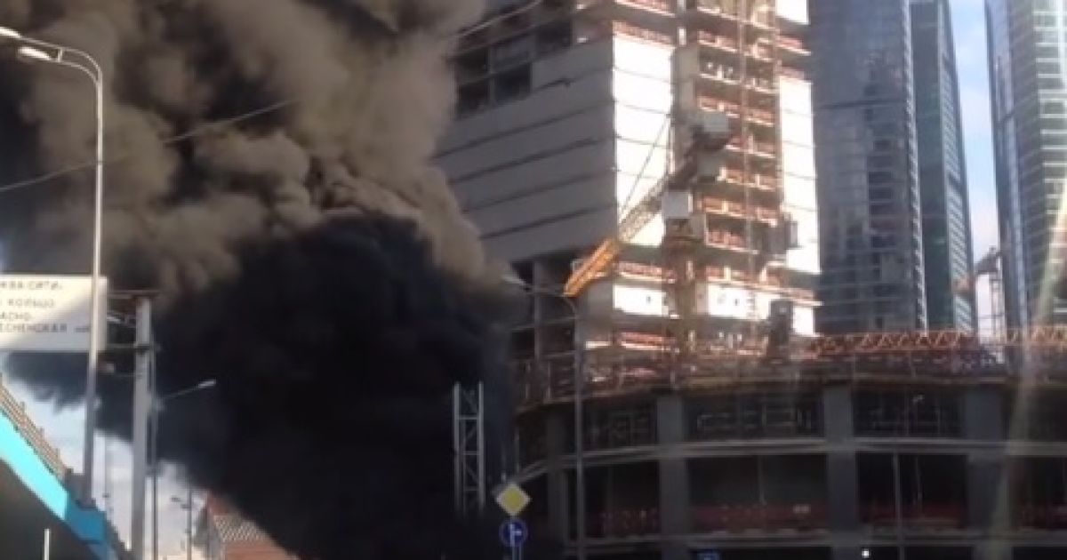 пожежа в москва-сіті_3 / © із соцмереж