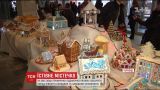 В Черновцах открылась выставка пряничных домиков