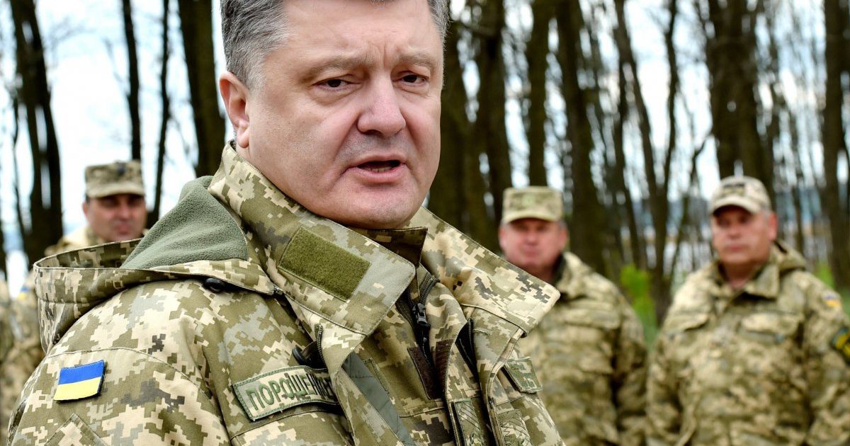 Ніхто нас не зупинить. Порошенко запевнив, що ракетні навчання триватимуть попри погрози РФ