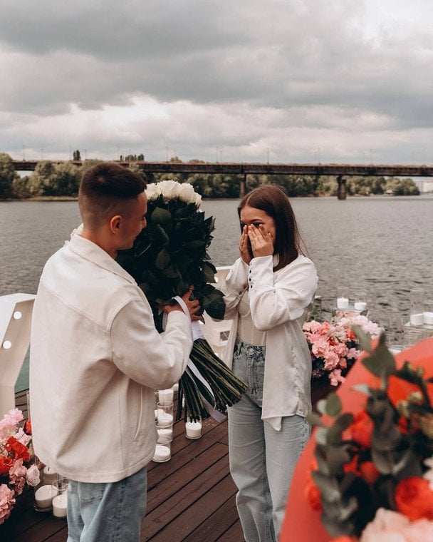 Андрій Самчук освідчився дівчині / © instagram.com/samchuk.ua