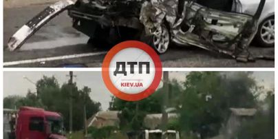 У масштабній ДТП під Києвом загинув водій легковика, 9 осіб постраждало: серед них діти