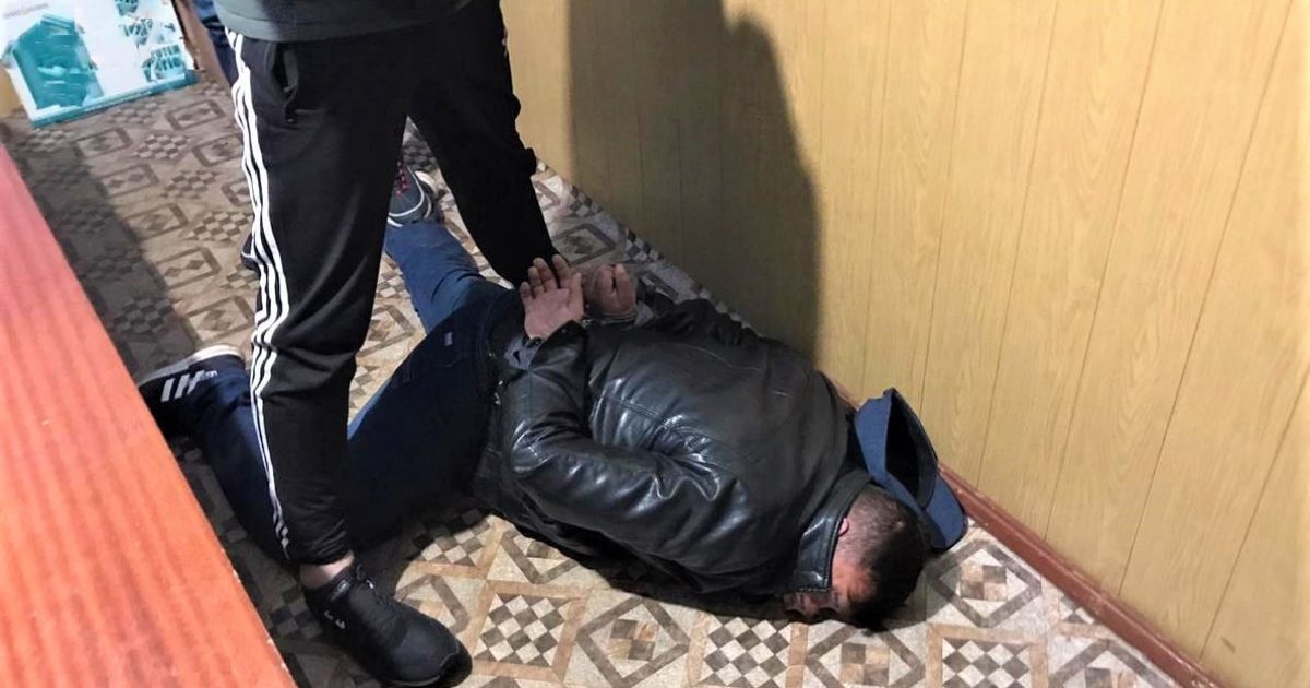 У Борисполі чоловік зґвалтував неповнолітню дівчину