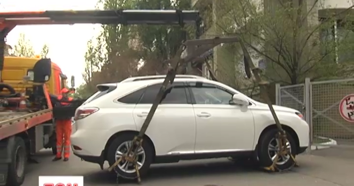 Постраждалий у ДТП з Lexus хлопчик досі у критичному стані