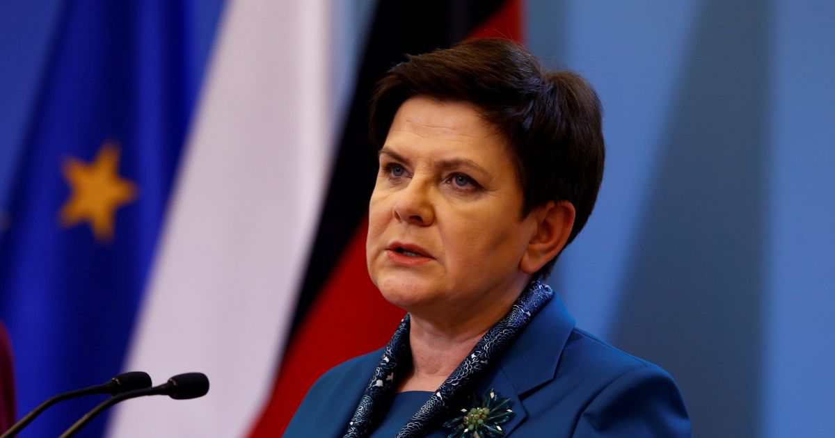 Популярна у Польщі прем’єр-міністр подала у відставку