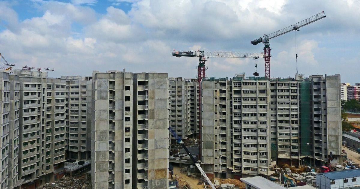 Предпосылка трагедий: недострои столицы манят детей своей доступностью