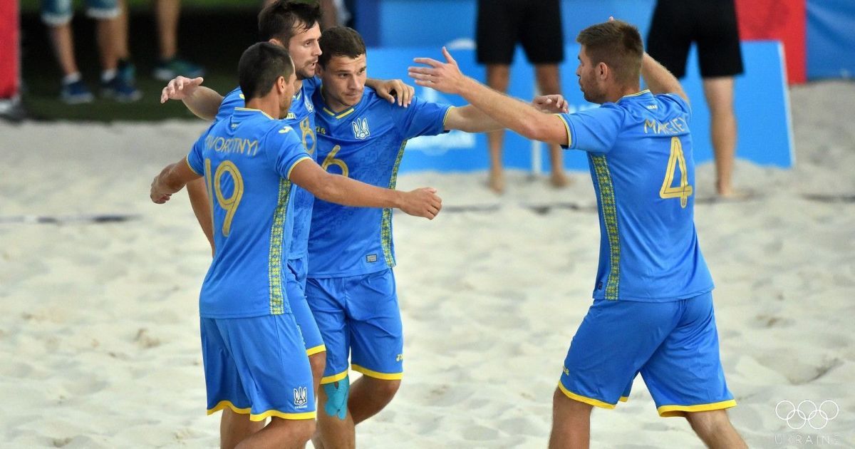 Сборная Украины по пляжному футболу победила Польшу и вышла в суперфинал Евролиги