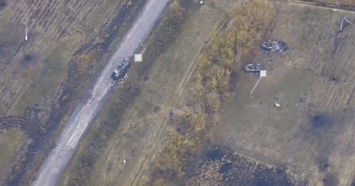 "Дорога смерті" зі знищеною російською військовою технікою в Курській області / Скриншот з відео