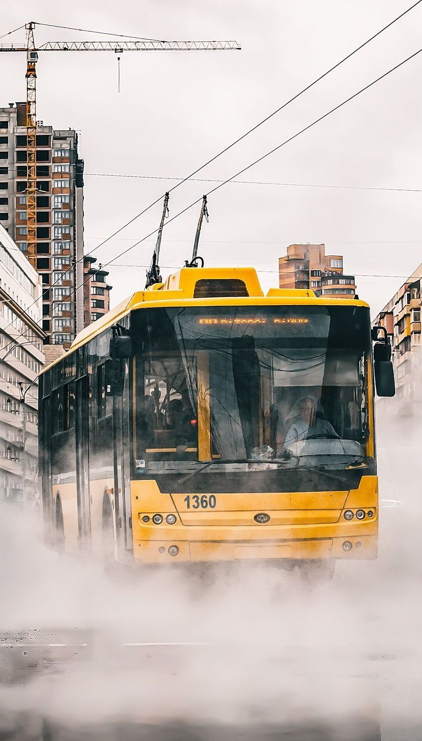 В Киеве стоят трамваи и троллейбусы из-за аварий