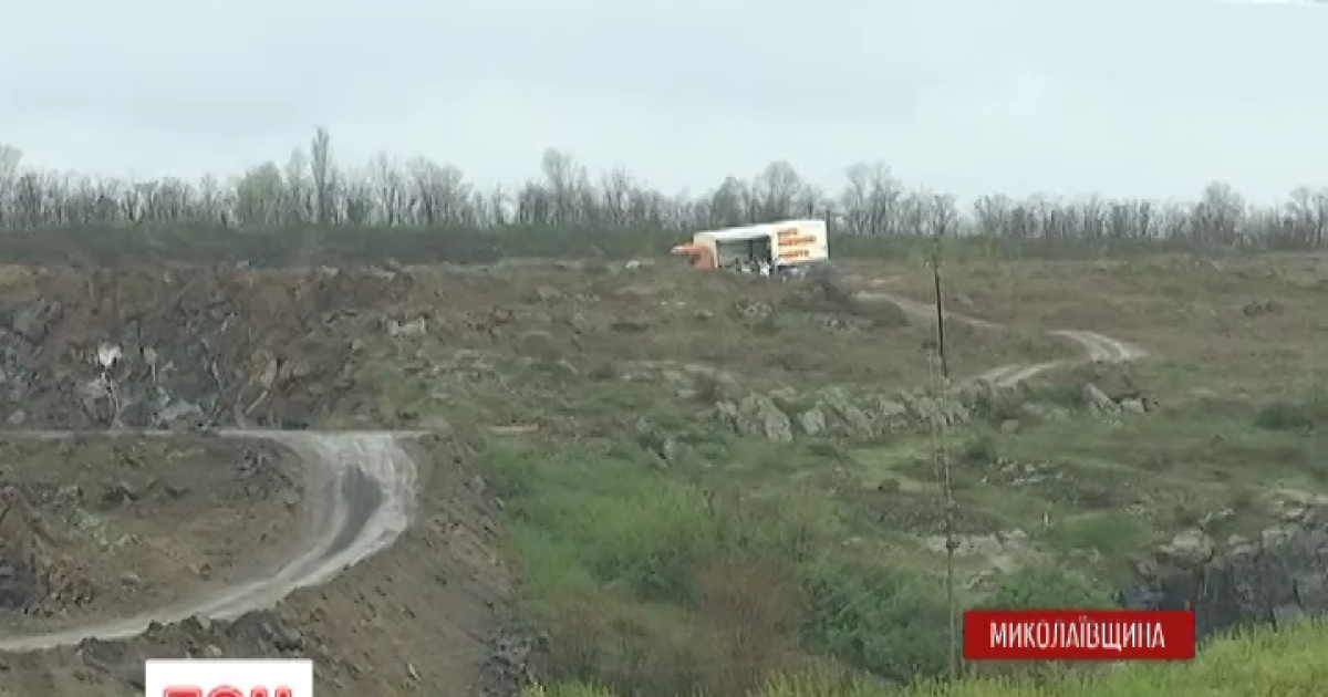 Сверхмощный взрыв на гранитном карьере Николаевщины повредил дома соседнего села