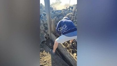 Єкатеринбург атакували дрони: на території складу Wildberries вирує пожежа - відео