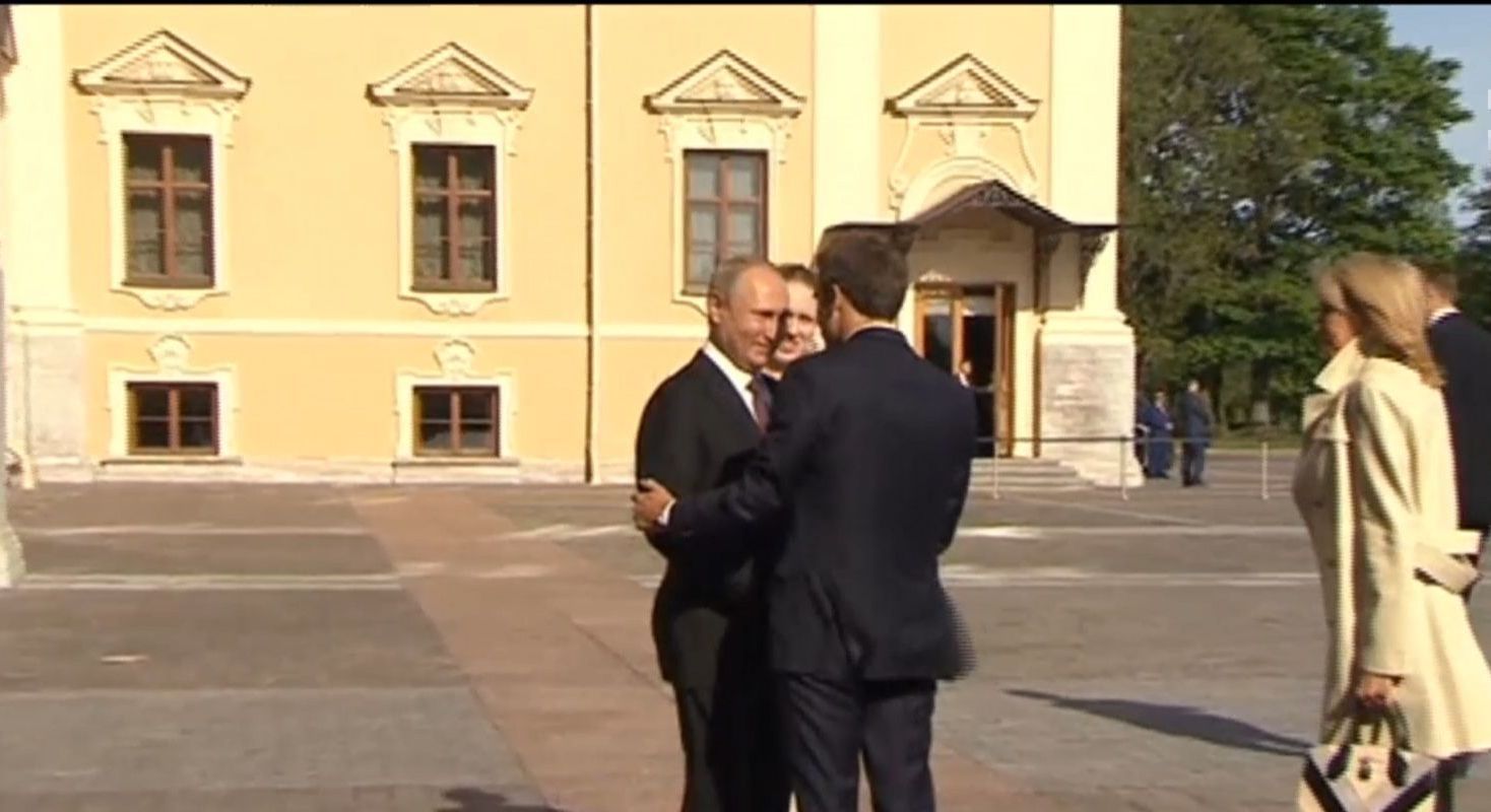 Макрон встретился с Путиным, чтобы поговорить об Украине и Сирии