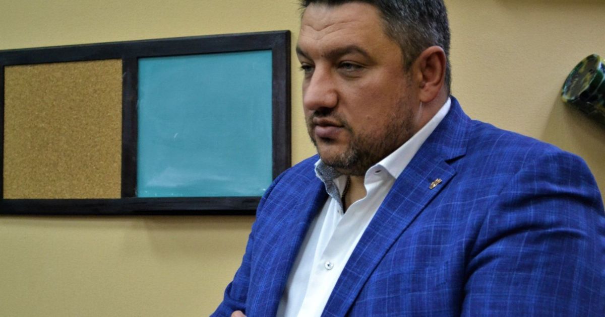 Депутат Киевского городского совета случайно выстрелил себе в живот из наградного оружия