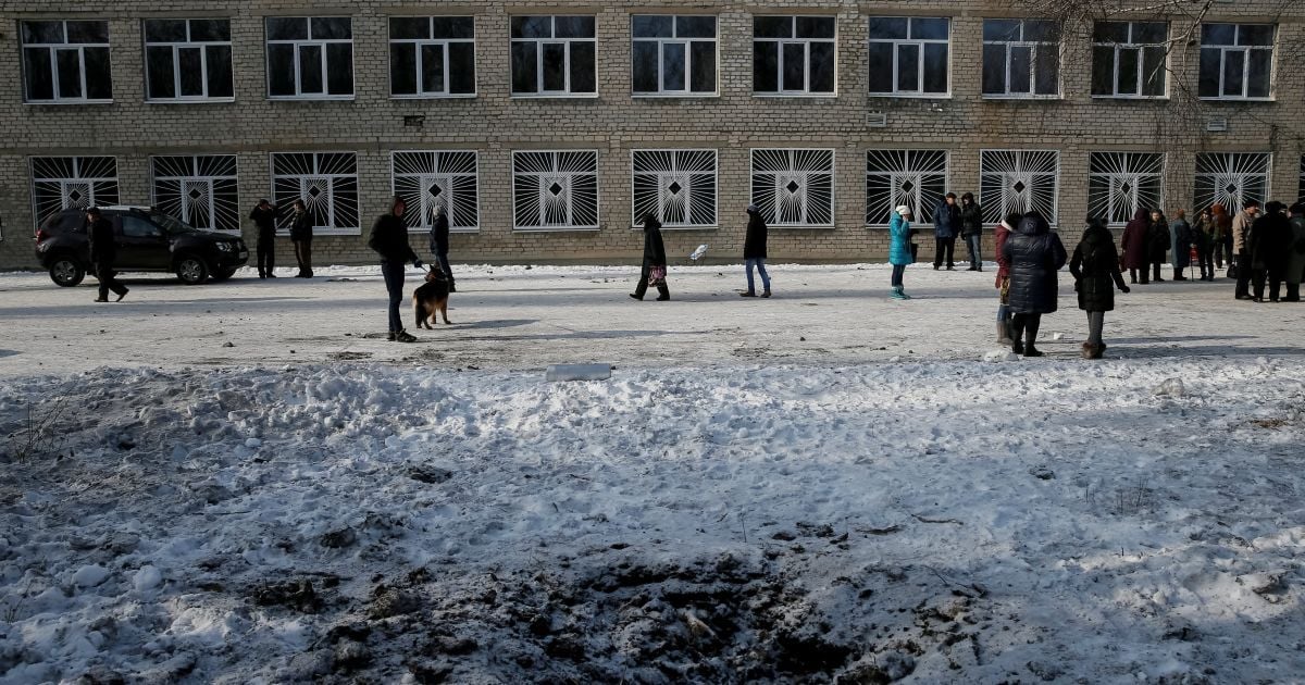 В течение недели украинцы отправили на Донбасс 40 грузовиков гуманитарной помощи - Жебривский