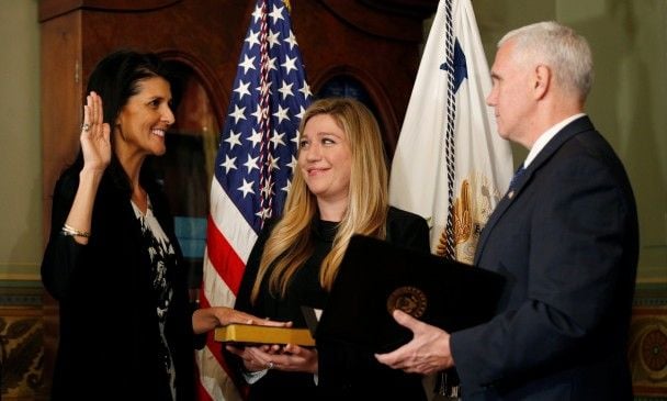 Никки Хейли приведена к присяге как посол США при ООН / © Reuters
