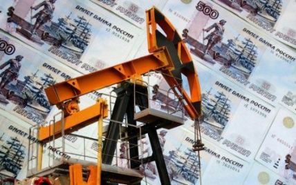 Синхронное падение. Дешевая нефть снова потянула российского рубля вниз