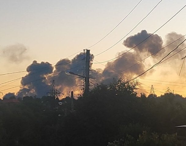 У великому обласному центрі пролунали вибухи: місто під атак