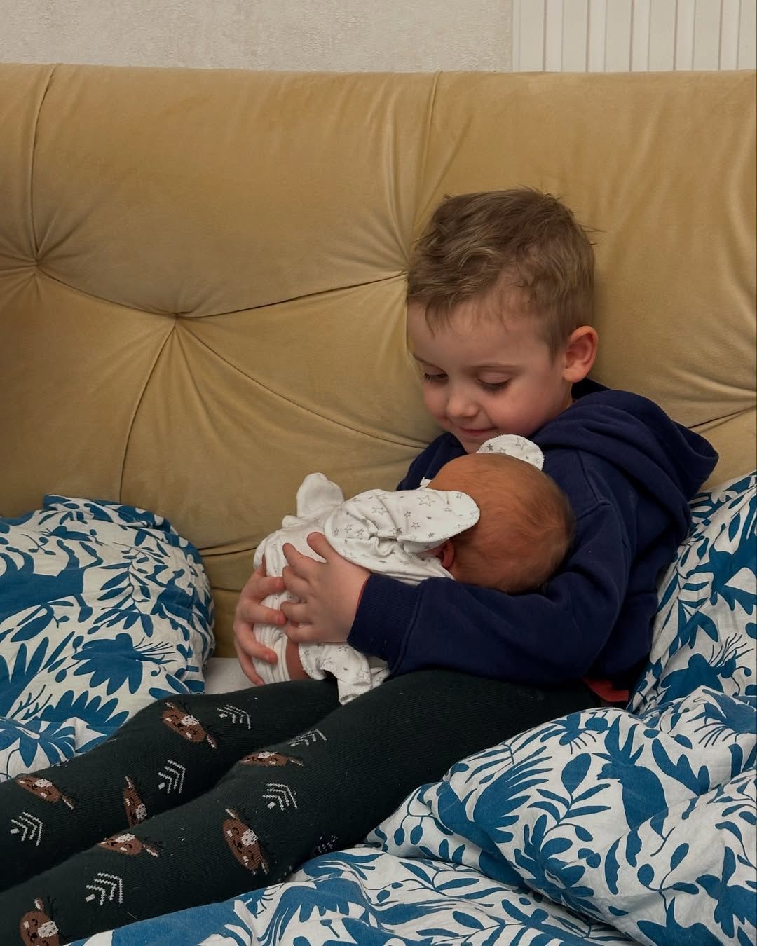 Сын Анны Сагайдачной с сестренкой / © instagram.com/annasagaidachnaya