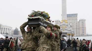 Військових провели в останню путь / © Reuters
