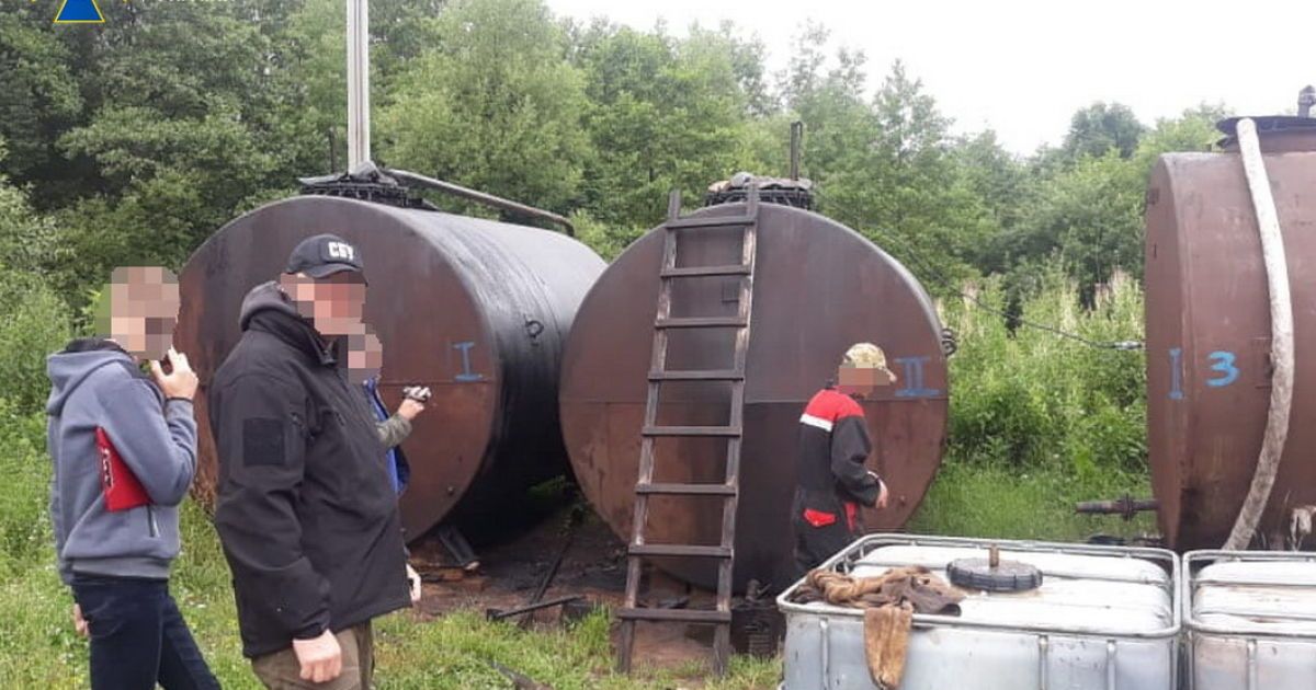 В Ивано-Франковской области делки украли государственную нефь более чем на миллион гривен