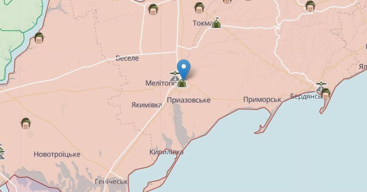 У Мелітополі видно чорний дим.