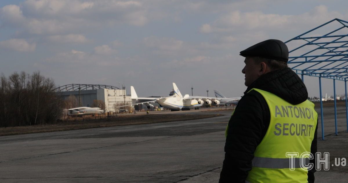 Жданов розповів про єдиний аеропорт Київщини, де перед вторгненням РФ не закрили смугу