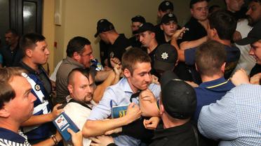 Мітинг проти підняття тарифів у Київраді_8 / © УНІАН