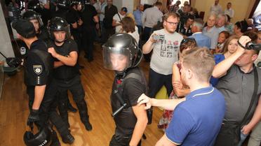 Мітинг проти підняття тарифів у Київраді_16 / © УНІАН