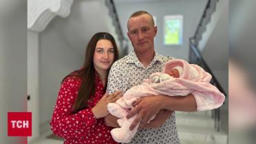 Думали, что двойня! Во Львове родился младенец-богатырь