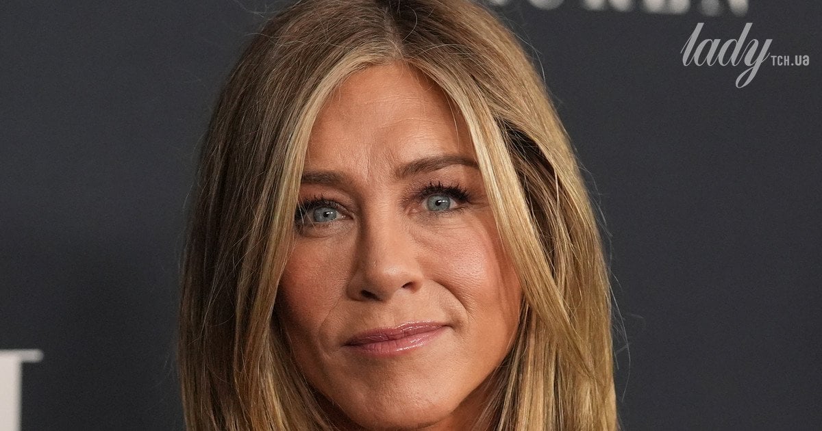 Дженніфер Еністон