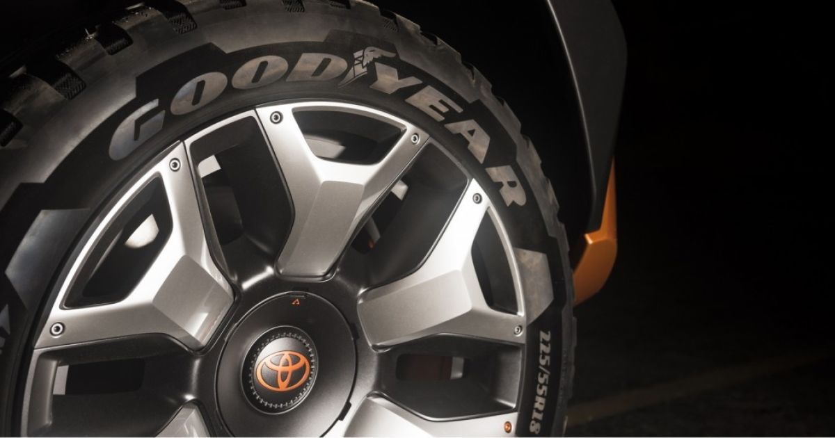 Toyota анонсировала мировую презентацию нового внедорожника