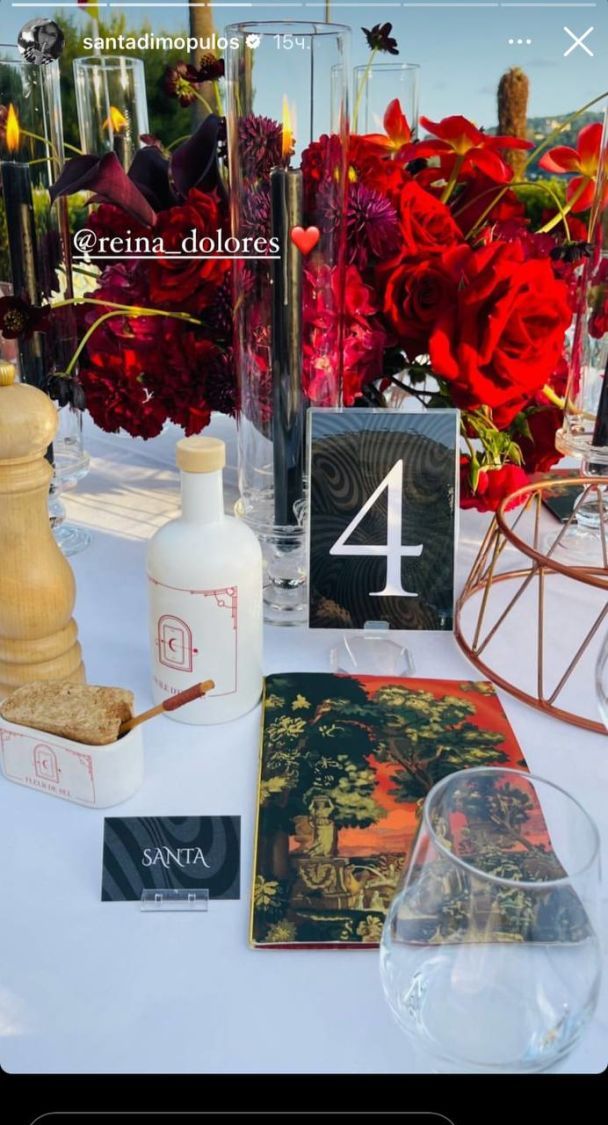 Санта Димопулос на дне рождения Лолиты Османовой / © instagram.com/santadimopoulos