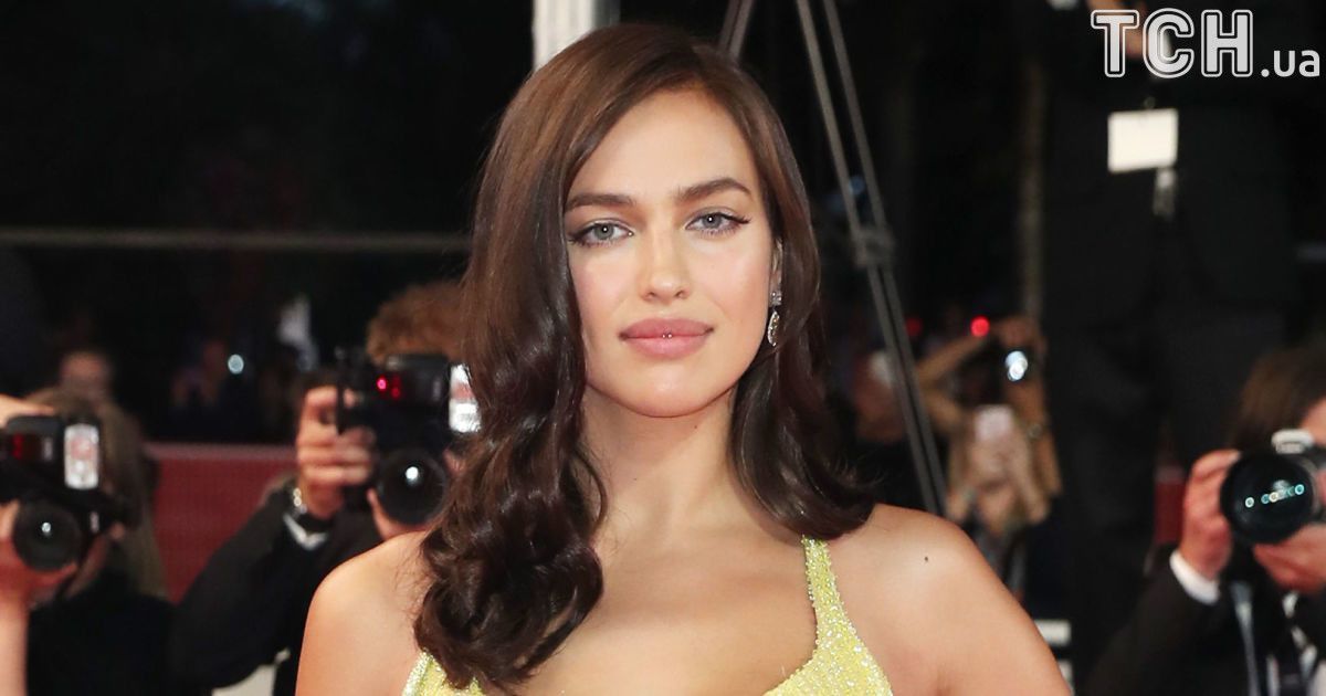 Молода мама Шейк повністю оголилася на сторінках глянцю