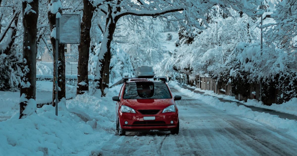 В Киеве ожидается ухудшение погоды: дорожники готовятся к мокрому снегу